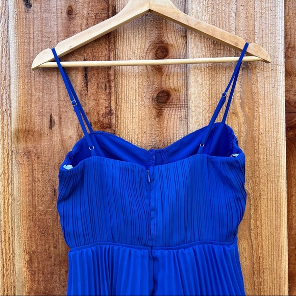 Cobalt Blue Bustier Pleated Tiered Chiffon Midi Dress 🌿 - Picture 5 of 9